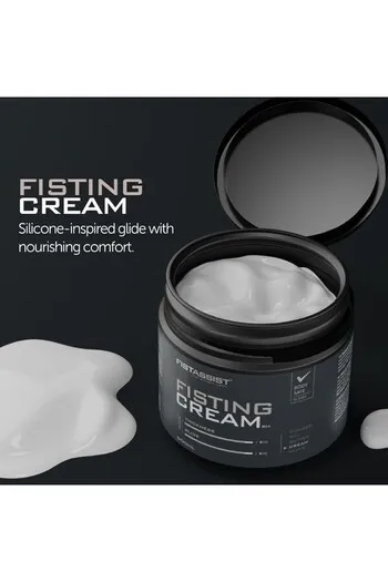 Crema per Fisting: Scivolata Sensuale e Confortevole