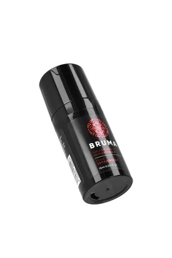 Strawberry-flavored stimulating gel for intimacy