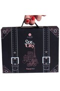 Kit Viaggio Romantico: Giochi e Passione in Città