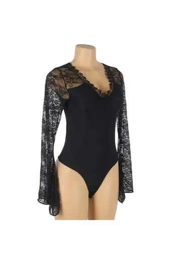 Sublime Lingerie: Extreme Elegance and Seduction