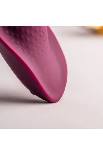 Rocks-Off Knickerbocker Glory: Discreet Vibrator with Remote Control for Shared Pleasure