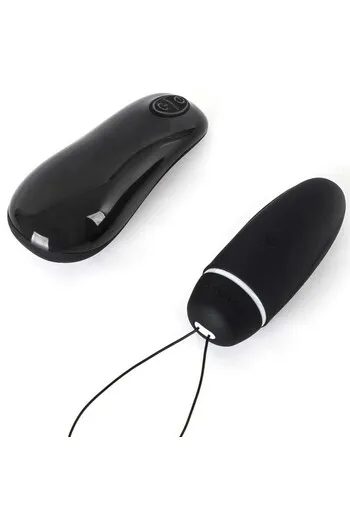 Bnaughty Deluxe Unleashed: Wireless Silicone Bullet with Remote for Intense Pleasure