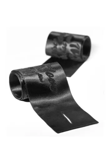 Extreme Sensuality Set: Handcuffs, Mask, Gel & Bullet Vibrator for Intense Games