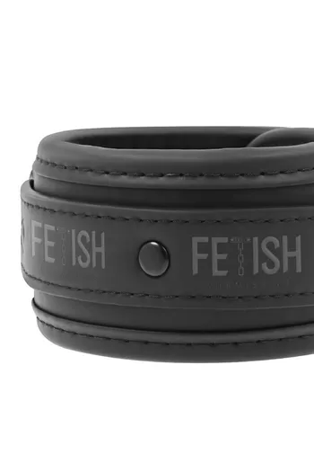 Set di Manette BDSM Fetish Submissive: Collare e Polsiere in Pelle Vegana