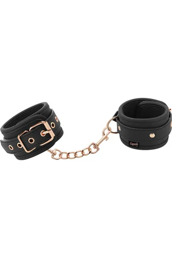 COQUETTE CHIC DESIRE FANTASY: Prime Manette in Pelle Vegana con Metallo Senza Nichel