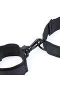 Set Fetish OHMAMA: Collare, Manette e Hogtie in Nylon di Alta Qualità
