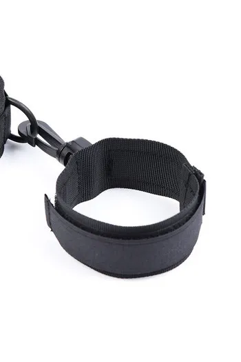Set Fetish OHMAMA: Collare, Manette e Hogtie in Nylon di Alta Qualità