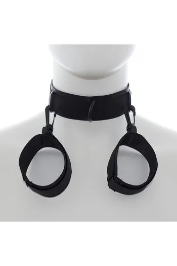 Set Fetish OHMAMA: Collare, Manette e Hogtie in Nylon di Alta Qualità