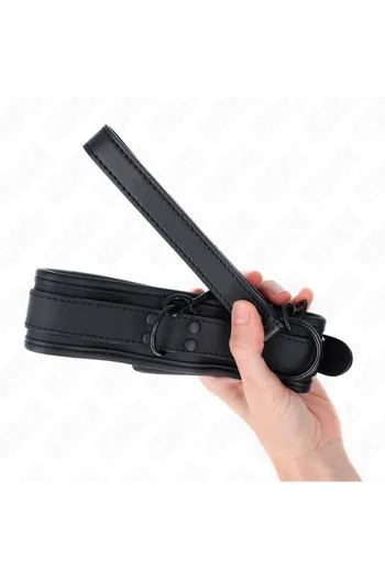 Collari e Collari con Guinzaglio KINK: Eleganza e Controllo