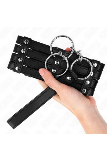 Collari e Collari con Guinzaglio KINK: Eleganza e Controllo