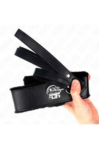 Collari e Collari con Guinzaglio KINK: Eleganza e Controllo