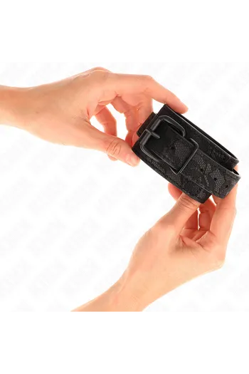 BDSM Wrist Cuffs: Style, Comfort and Control