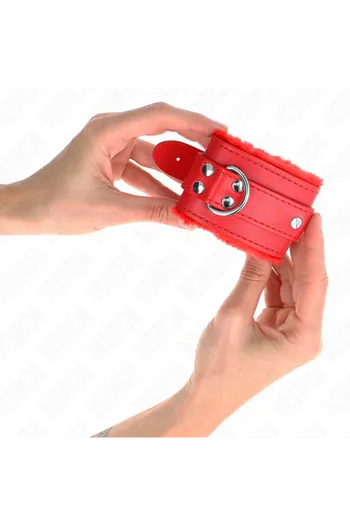 Manette BDSM KINK: Stile, Comfort e Controllo