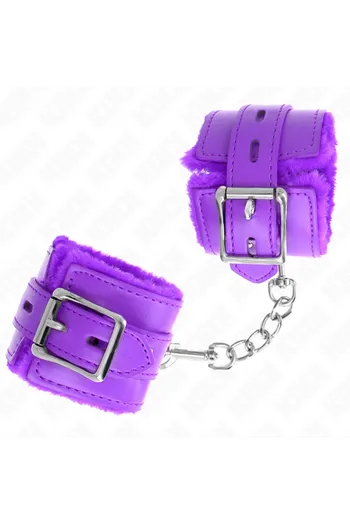 BDSM Wrist Cuffs: Style, Comfort and Control