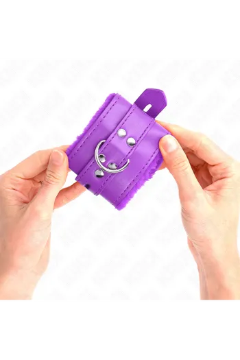 BDSM Wrist Cuffs: Style, Comfort and Control