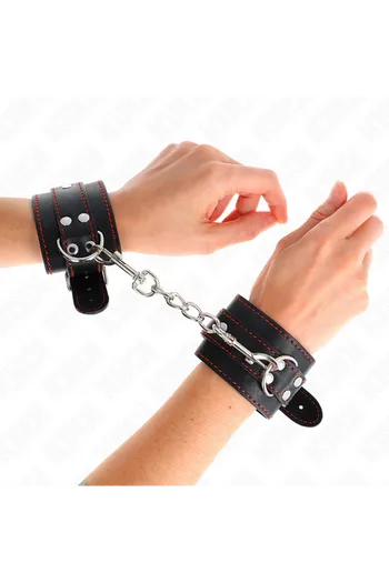 Manette BDSM KINK: Stile, Comfort e Controllo