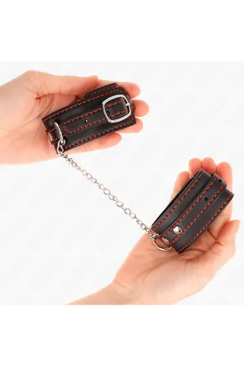 Manette BDSM: Stile, Comfort e Controllo in Ogni Sessione