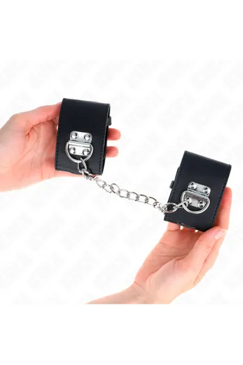 Cinturini da Polso BDSM: Stile, Comfort e Controllo
