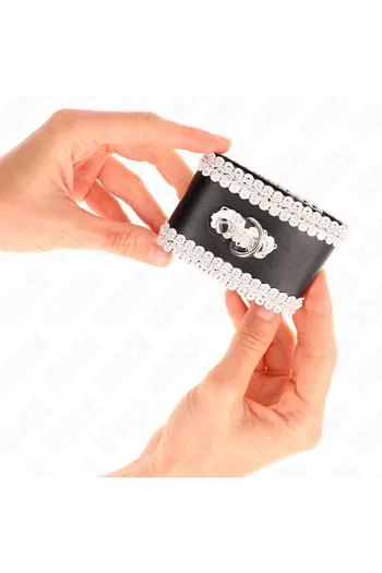 Fascette BDSM: Stile, Comfort e Controllo in Ogni Sessione