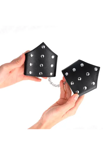 BDSM Wrist Cuffs: Style, Comfort and Control