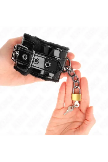 BDSM Wrist Cuffs: Style, Comfort and Control in Every Session