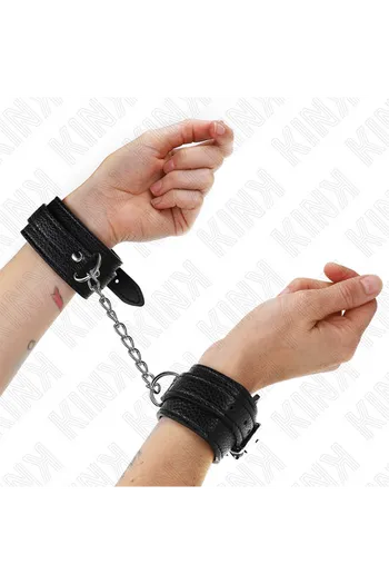 Manette BDSM KINK: Stile, Comfort e Controllo