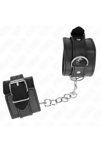 BDSM Wrist Cuffs: Style, Comfort and Control