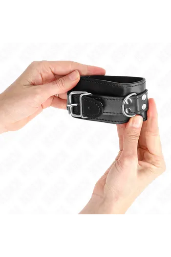 BDSM Wrist Cuffs: Style, Comfort and Control