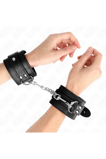 BDSM Wrist Cuffs: Style, Comfort and Control