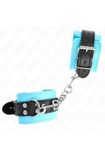BDSM Wrist Cuffs: Style, Comfort and Total Control