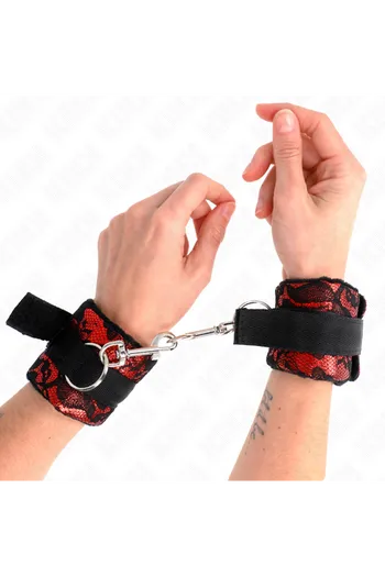 Manette BDSM: Stile, Comfort e Controllo in Ogni Sessione