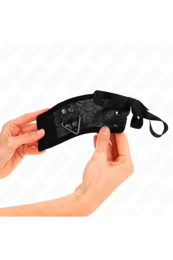 BDSM Wrist Restraints: Style, Comfort and Control