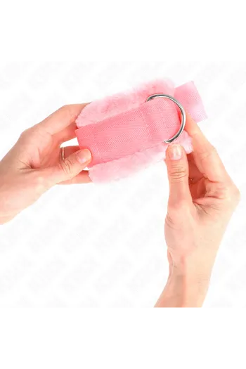 KINK Wrist Cuffs: Style, Comfort and Control