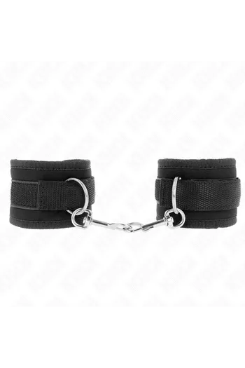 BDSM Wrist Cuffs: Style, Comfort and Control in Every Session