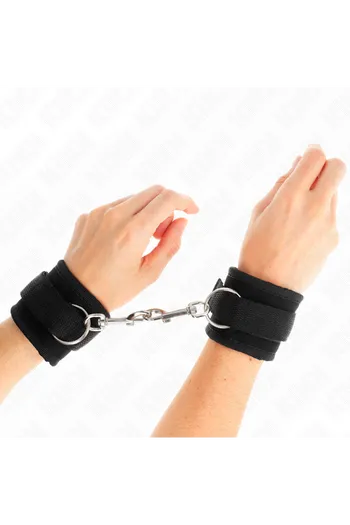 BDSM Wrist Cuffs: Style, Comfort and Control in Every Session