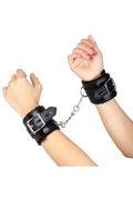 Braccialetti Bondage in Pelle Sintetica con Catene Argentate - Comodi e Sicuri
