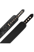 Gioco Bondage con Catena d'Argento e Pinze per Capezzoli - BEGME