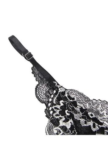 Lingerie Sublime: Eleganza e Seduzione Senza Confini