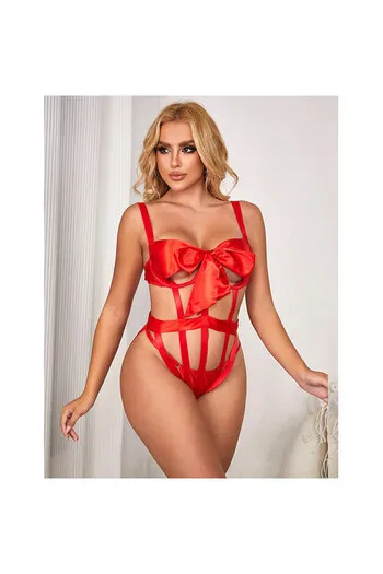 Sublime Lingerie: Extreme Elegance and Seduction