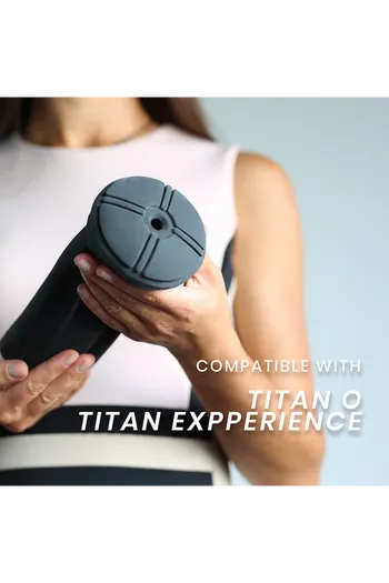 Titan Tight Fit Sleeve: Stimolazione Intensa e Realistica
