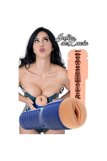 PRIVATE Tube Julia de Lucia Masturbator - Realistic and Sensual Experience