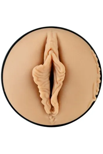 Feel Stroker Victoria June - Il masturbatore realistico di Kiiroo