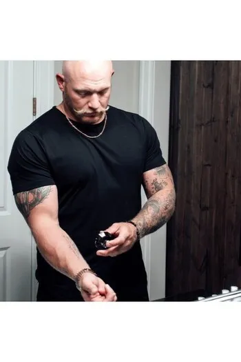 Matchmaker Black Diamond: Pheromone Cologne to Attract Her | Irresistible Fragrance